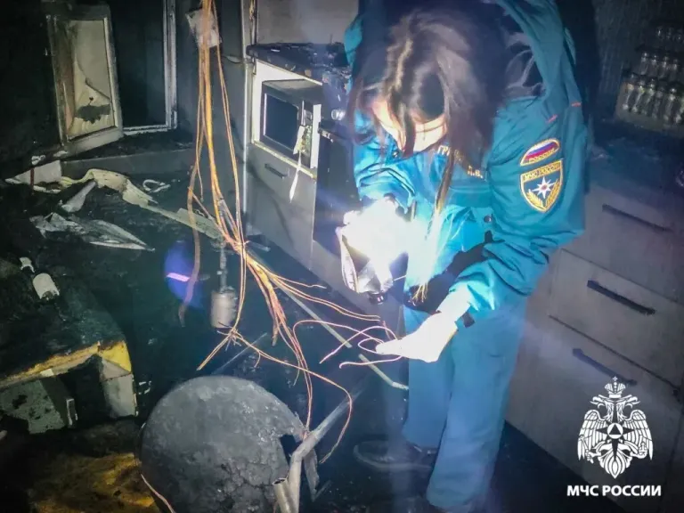 В Смоленске при пожаре в девятиэтажке эвакуировали 30 человек