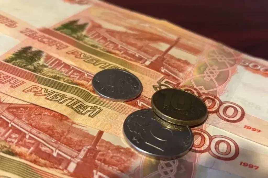 Смолянам напомнили правила продления единого пособия на детей