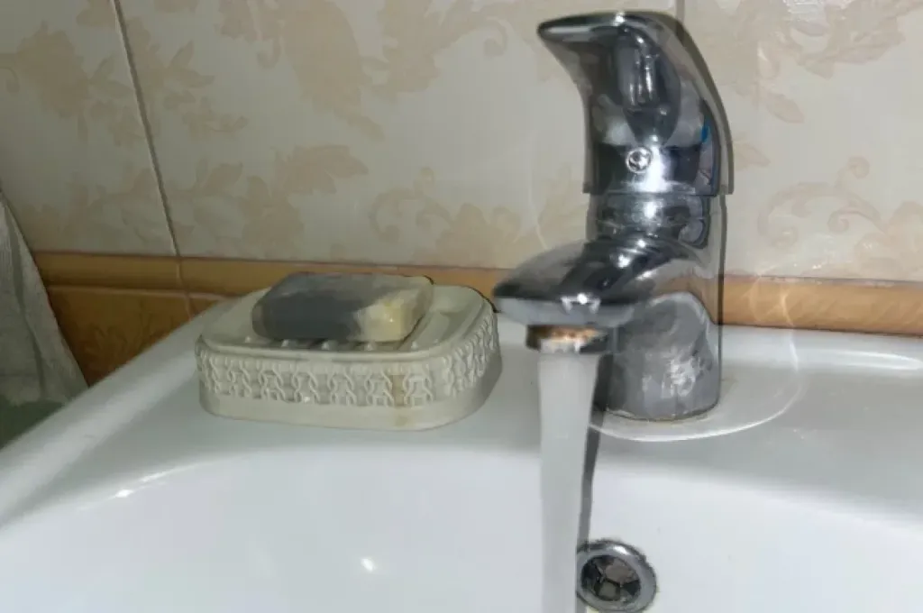 В Смоленске 21 октября отключат холодную воду на нескольких улицах