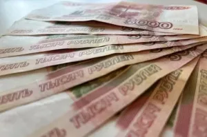 Более 2,7 тысячи смоленских семей получили пособия при рождении детей