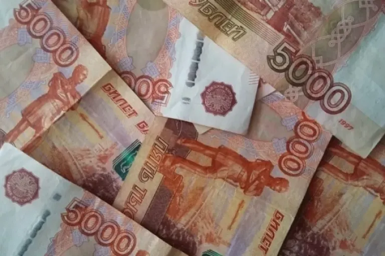 Смолянка отдала мошенникам более 11,5 млн рублей